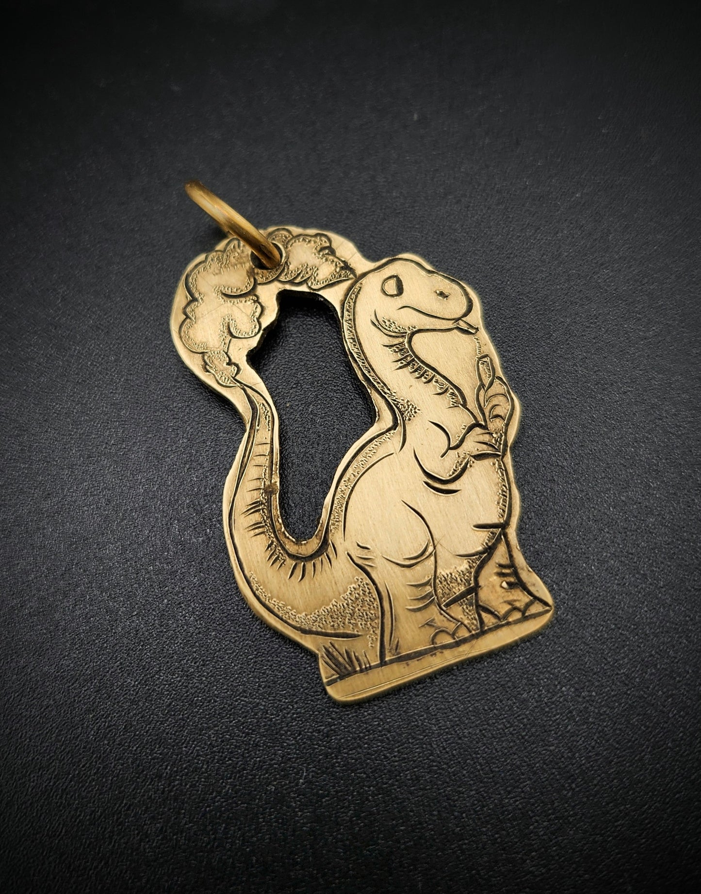 Highnosaur Pendant